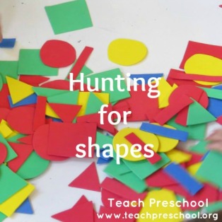 Hunting-for-shapes-by-Teach-Preschool